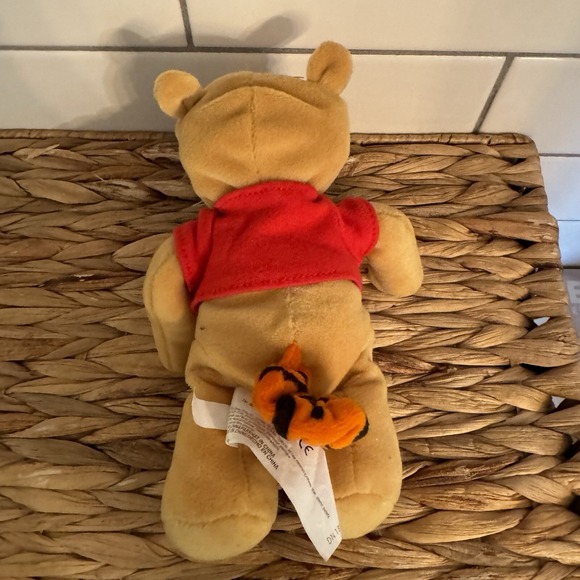 DISNEY STORE-TIGGER AS POOH-8"-MINI BEAN BAG‎ - Picture 5 of 7